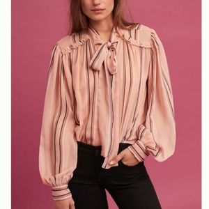 - Elegant! Beautiful rose blush blouse